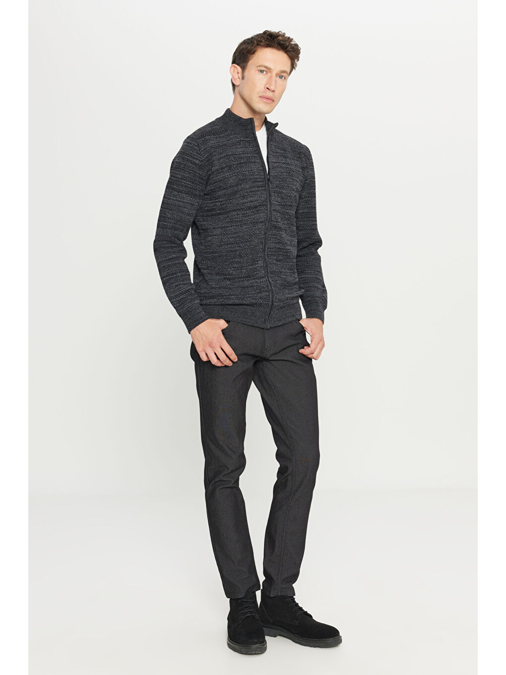 Erkek Antrasit-Melanj Pamuklu Standart Fit Normal Kesim Dik Yaka Jakarlı Triko Hırka-1
