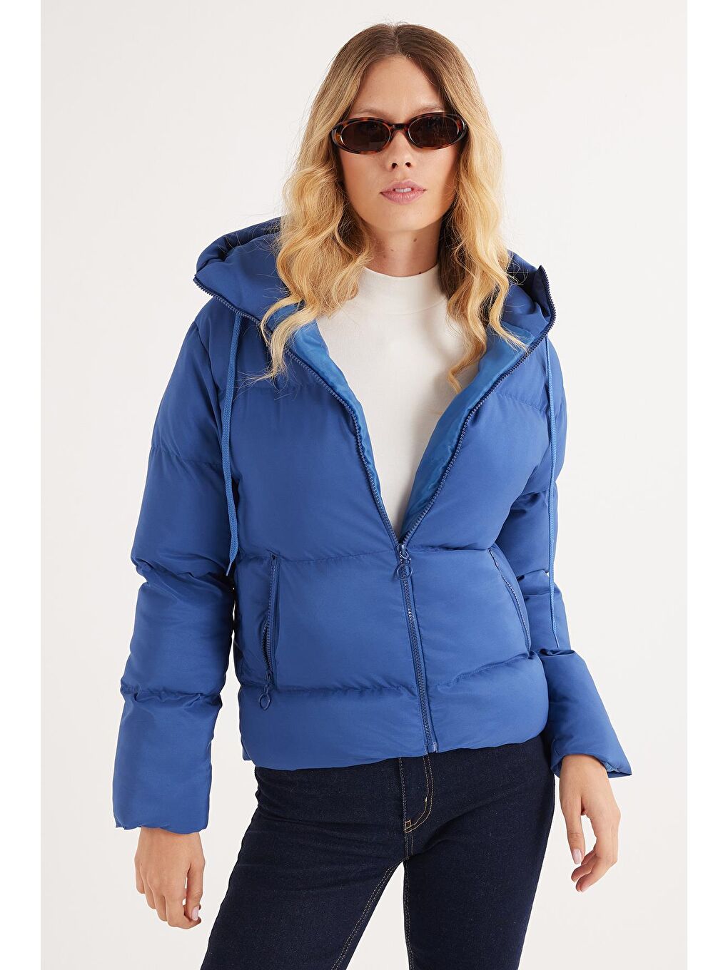 Kadın Regular Fit Klasik Kesim Kapüşonlu Şişme İndigo Mont-1