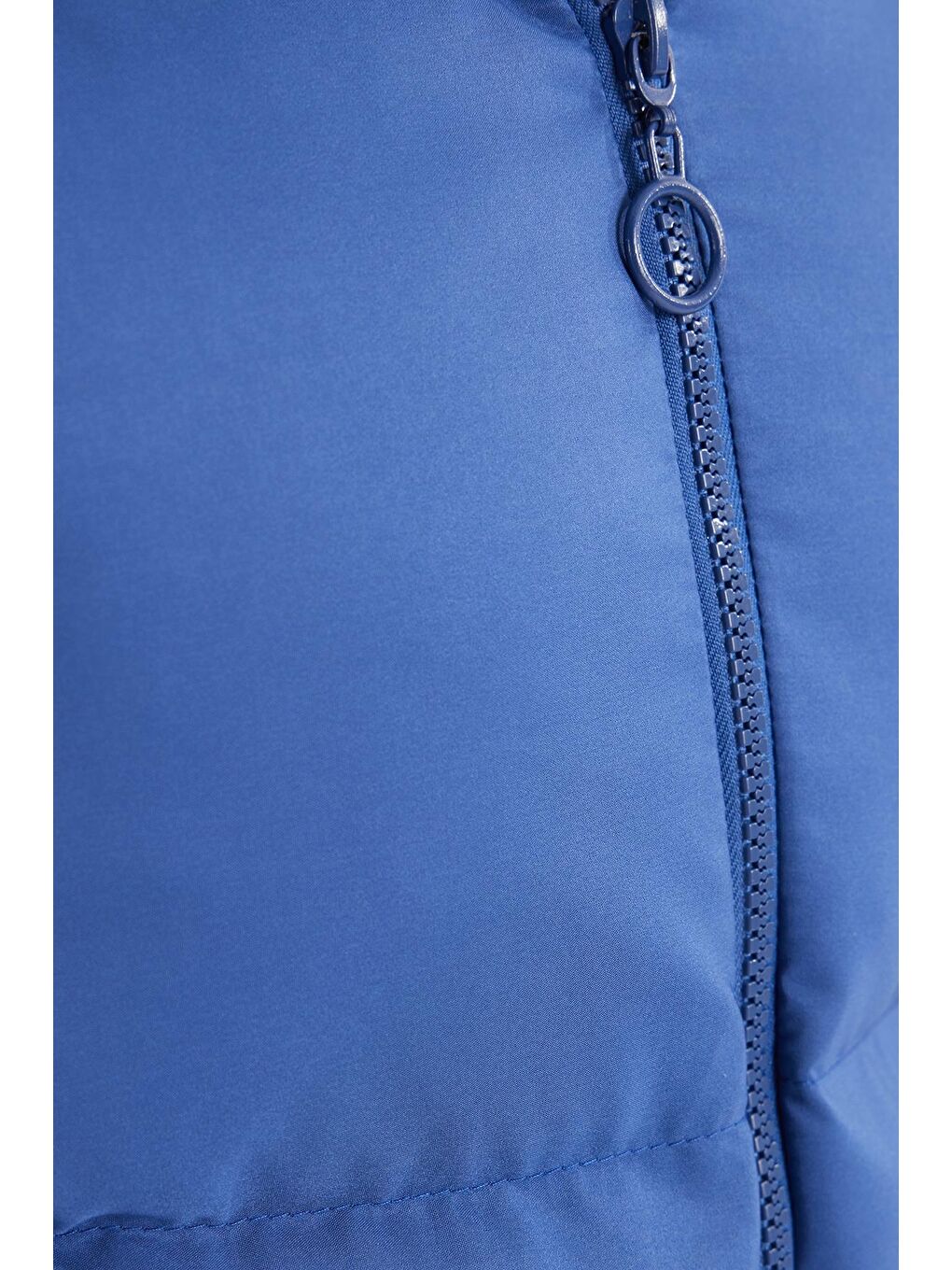 Kadın Regular Fit Klasik Kesim Kapüşonlu Şişme İndigo Mont-5