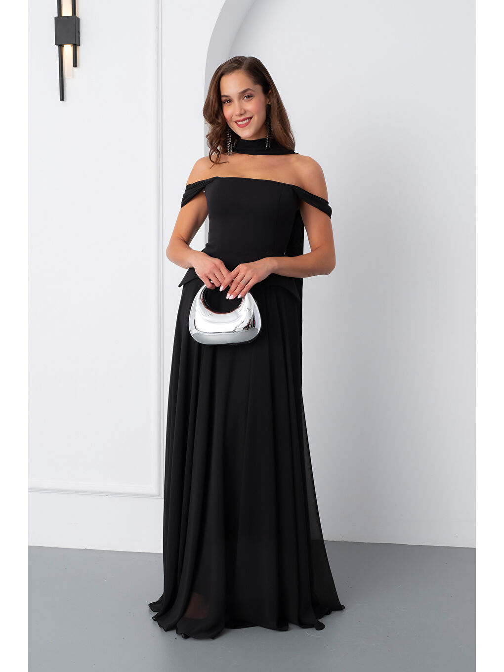 Kadın Siyah Şal Yaka Straplez Söz Nişan Abiye Elbise-1