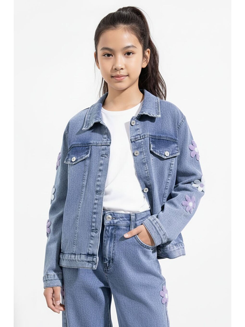 Mavi Çiçek Desenli Düğmeli Ceketli Pantolonlu Kız Çocuk Jean Takım 23485-4