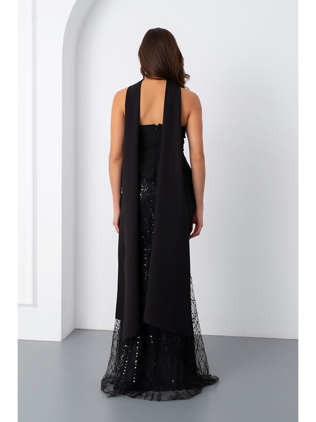 Kadın Siyah Straplez Taşlı Uzun Balık Abiye-5