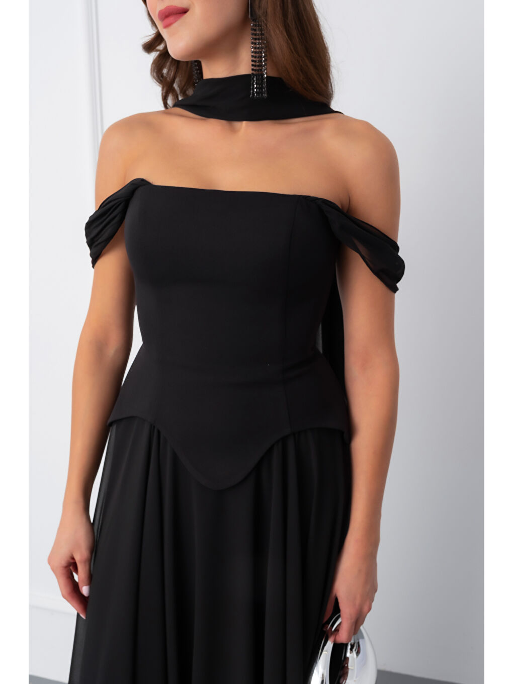 Kadın Siyah Şal Yaka Straplez Söz Nişan Abiye Elbise-3