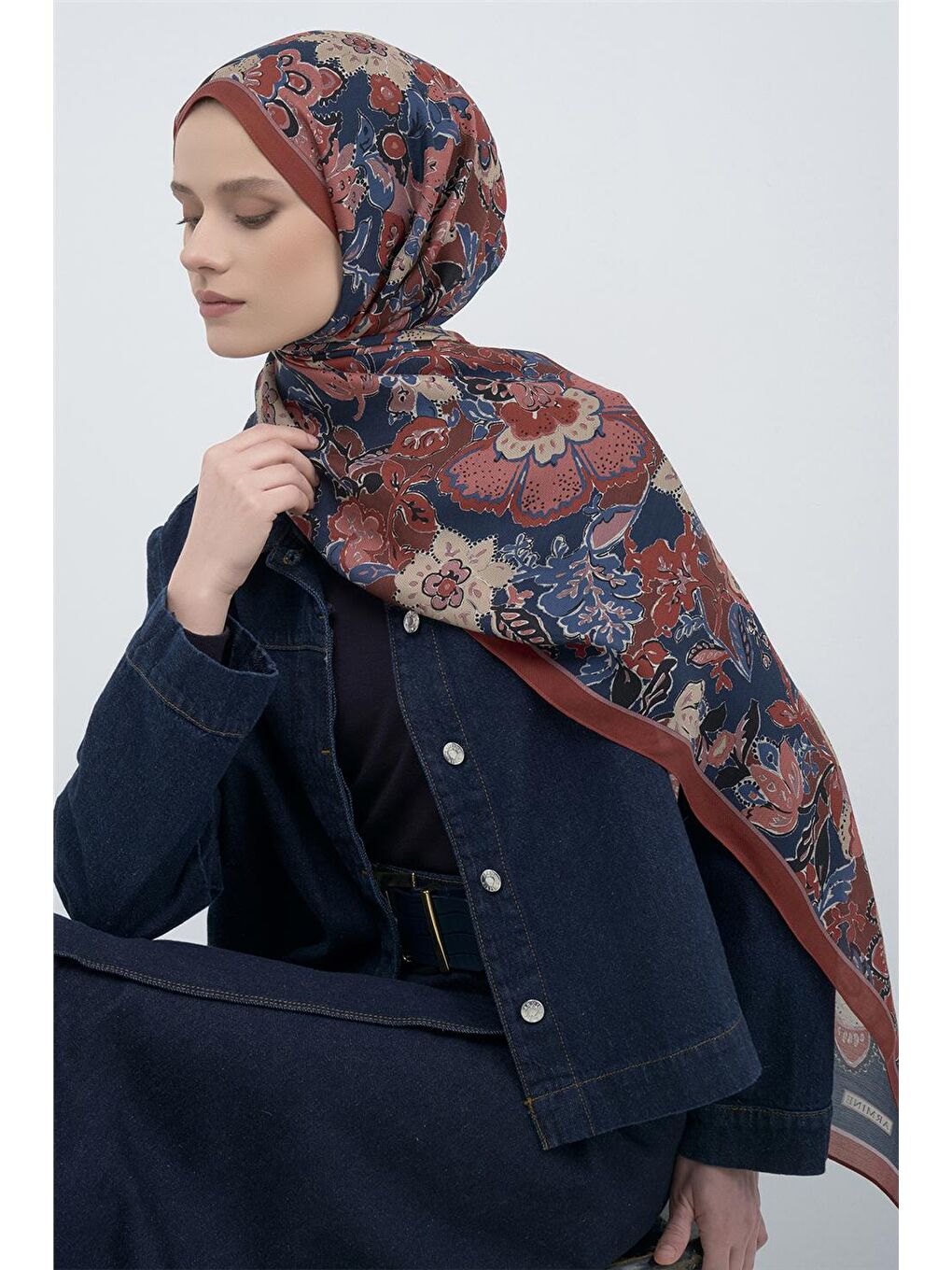 Kahverengi Yün İpek Harmony 437 32