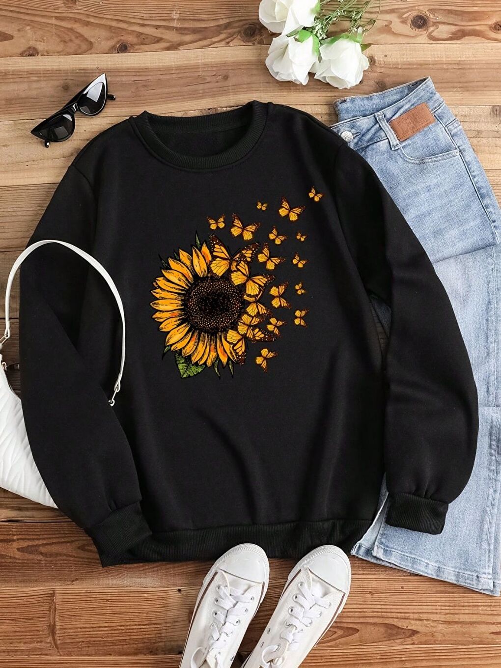 Kadın Siyah Ay Çiçeği Baskılı Bisiklet Yaka Oversize Sweatshirt