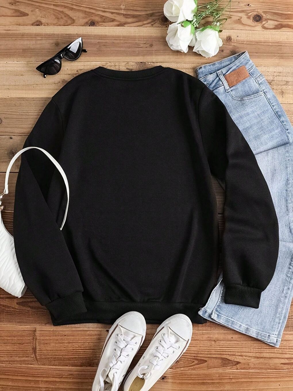 Kadın Siyah Ay Çiçeği Baskılı Bisiklet Yaka Oversize Sweatshirt-1