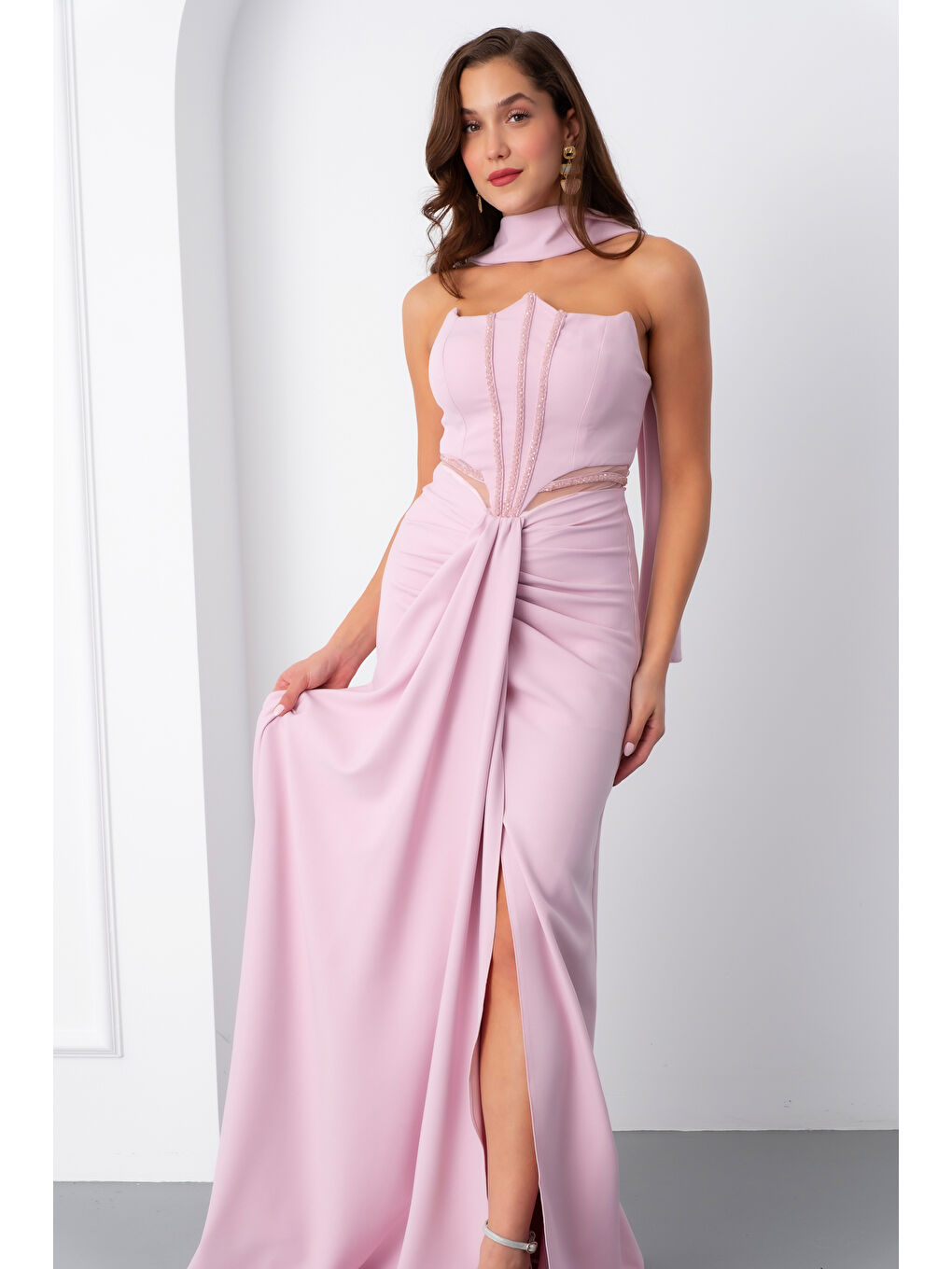 Pembe Kadın Pudra Taş İşlemeli Straplez Uzun Abiye Elbise-2