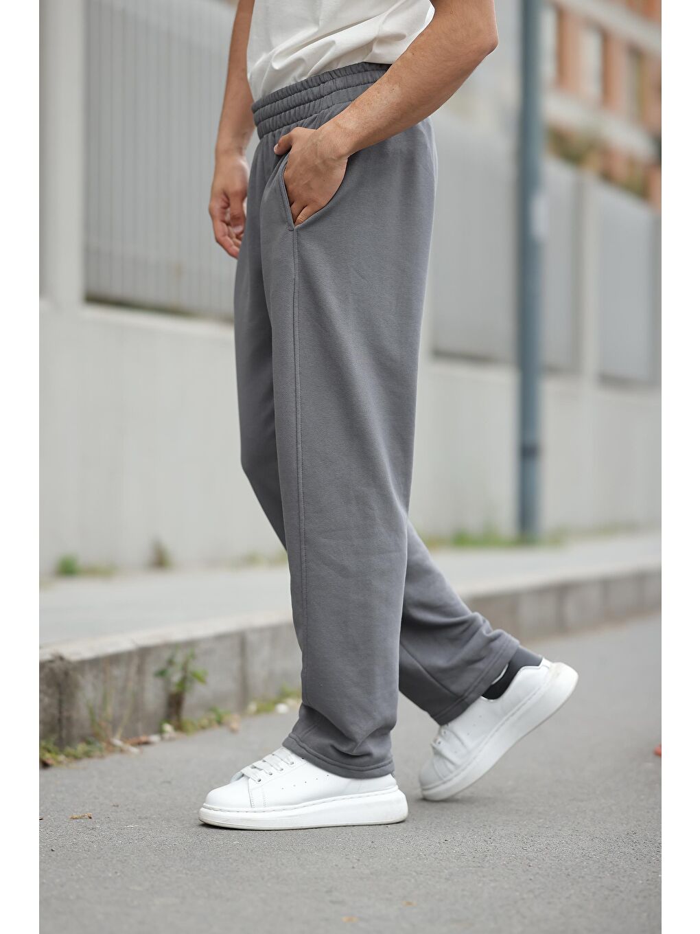 Gri Füme Rahat Kesim Erkek Eşofman Altı E6560-4