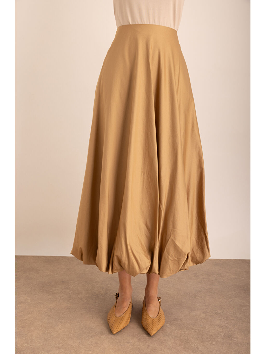 Bej Taş Dokuma Cepli Balon Etek-1