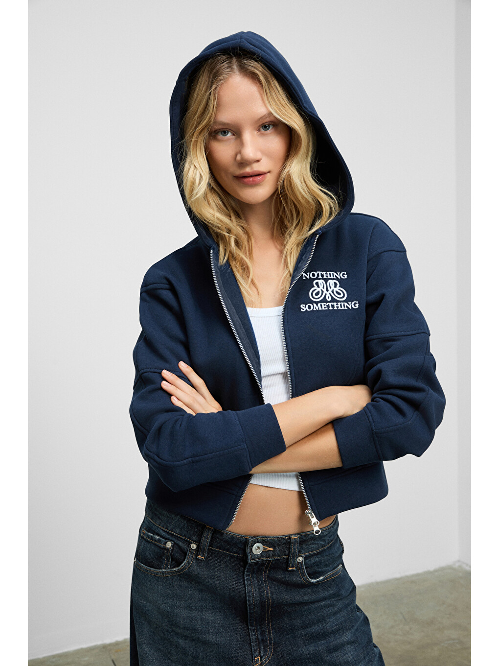 Robına Kadın Şardonlu Kapüşonlu Nakış Detaylı Lacivert Sweatshirt-1