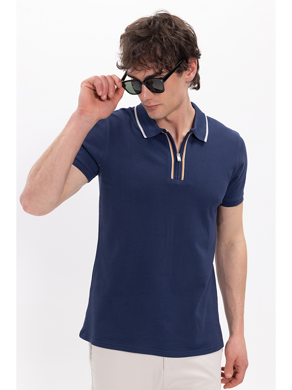 Erkek Slim Fit Dar Kesim %100 Pamuk Kısa Kollu Yarım Fermuarlı Lacivert Polo Yaka Tişört-2