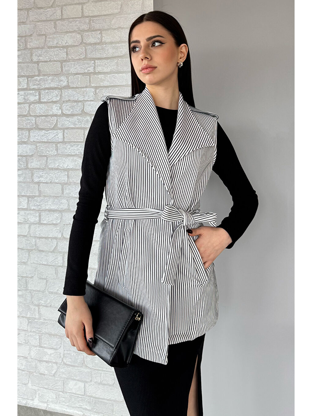 Beyaz Kadın Çizgili Omuz Apoletli Bel Kuşaklı Yelek