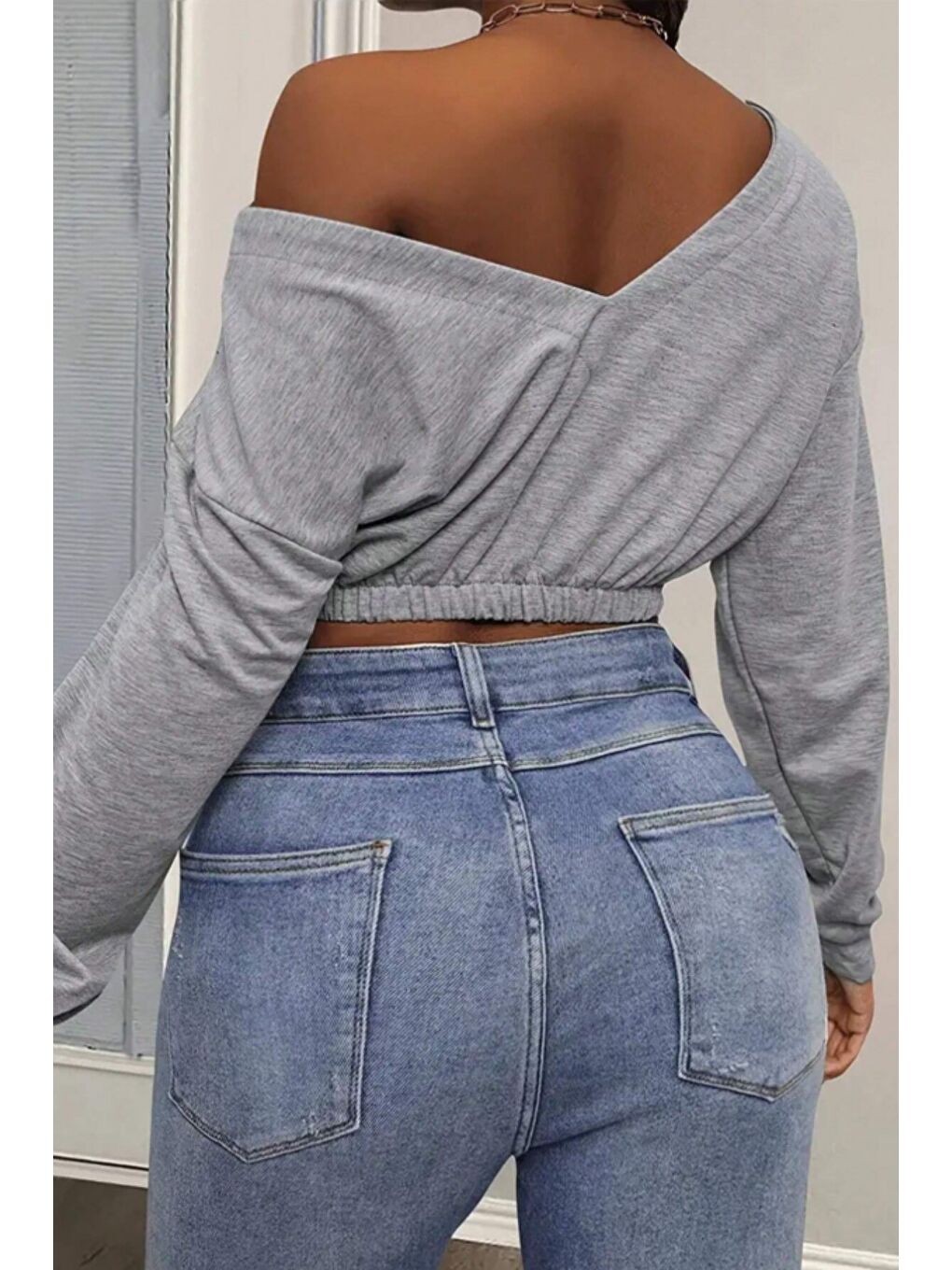 Gri Kadın Omuz Dekolteli Lastikli Crop Sweatshirt %100 Pamuk-1
