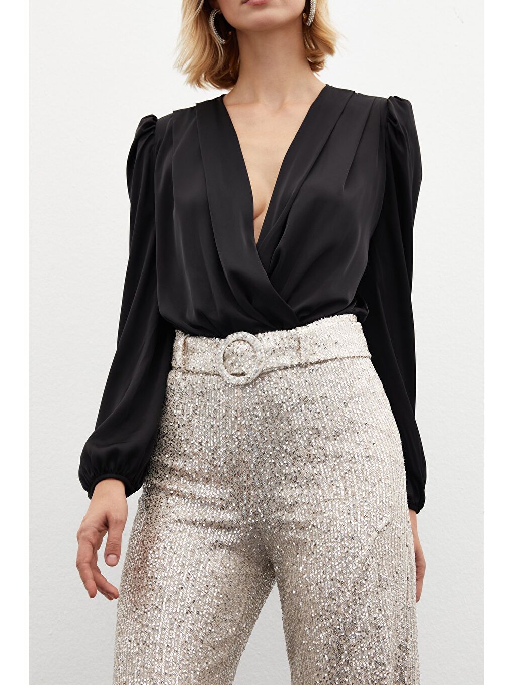 Kruvaze Saten Bodysuit Bluz - Siyah-3