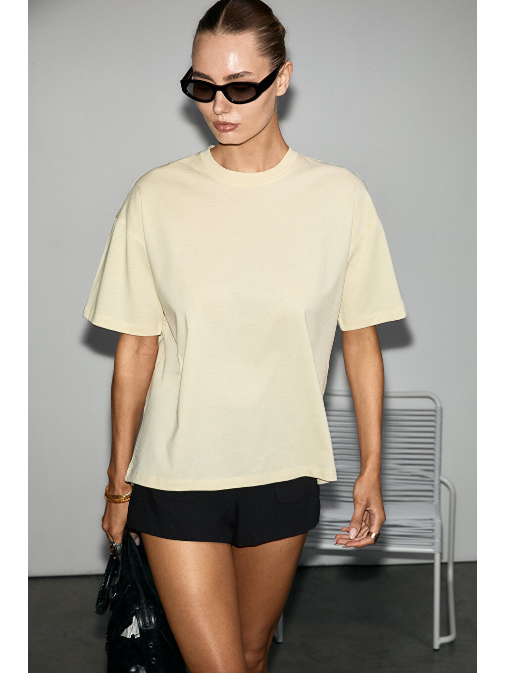Sarı LAGERTHA Kadın %100 organik Pamuklu Kalın Dokulu Oversize Fit Yuvarlak Yakalı AÇIK SARI T-Shirt-2