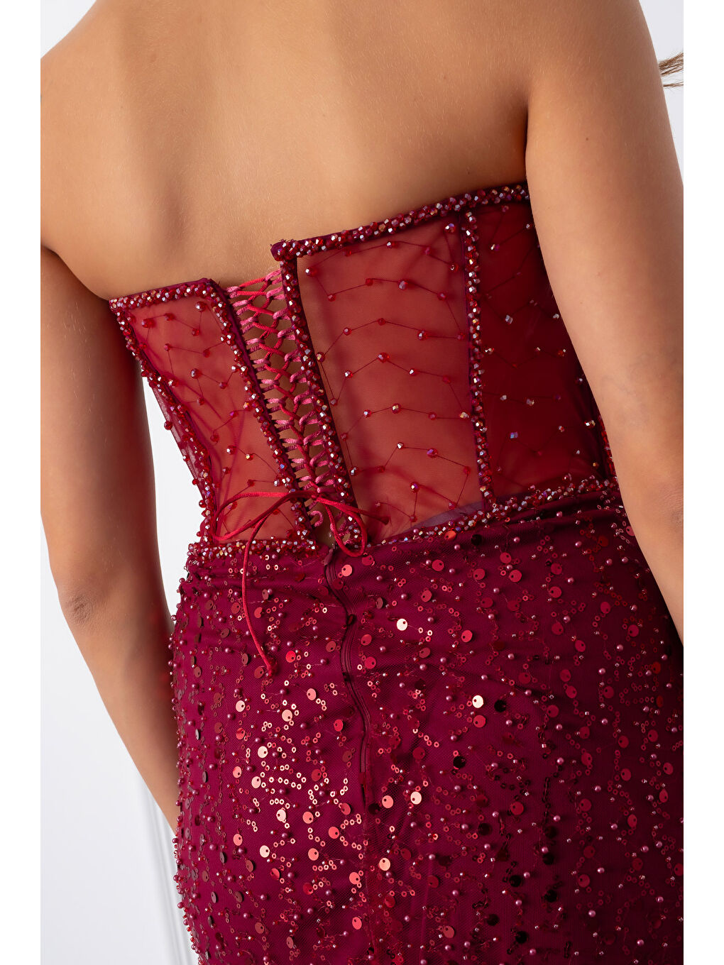 Kadın Bordo Straplez Taşlı Balık Abiye Elbise-4