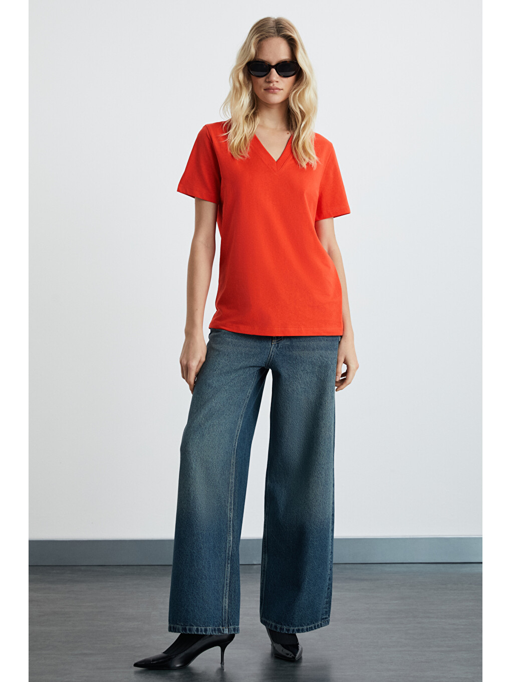 Kırmızı ALINE Kadın %100 organik Pamuk Derin V Yakalı Comfort Fit KIRMIZI T-Shirt-1