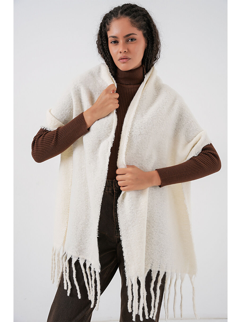 Kadın Yumuşak Dokulu Kalın Şal Atkı 15951 - Ekru-3