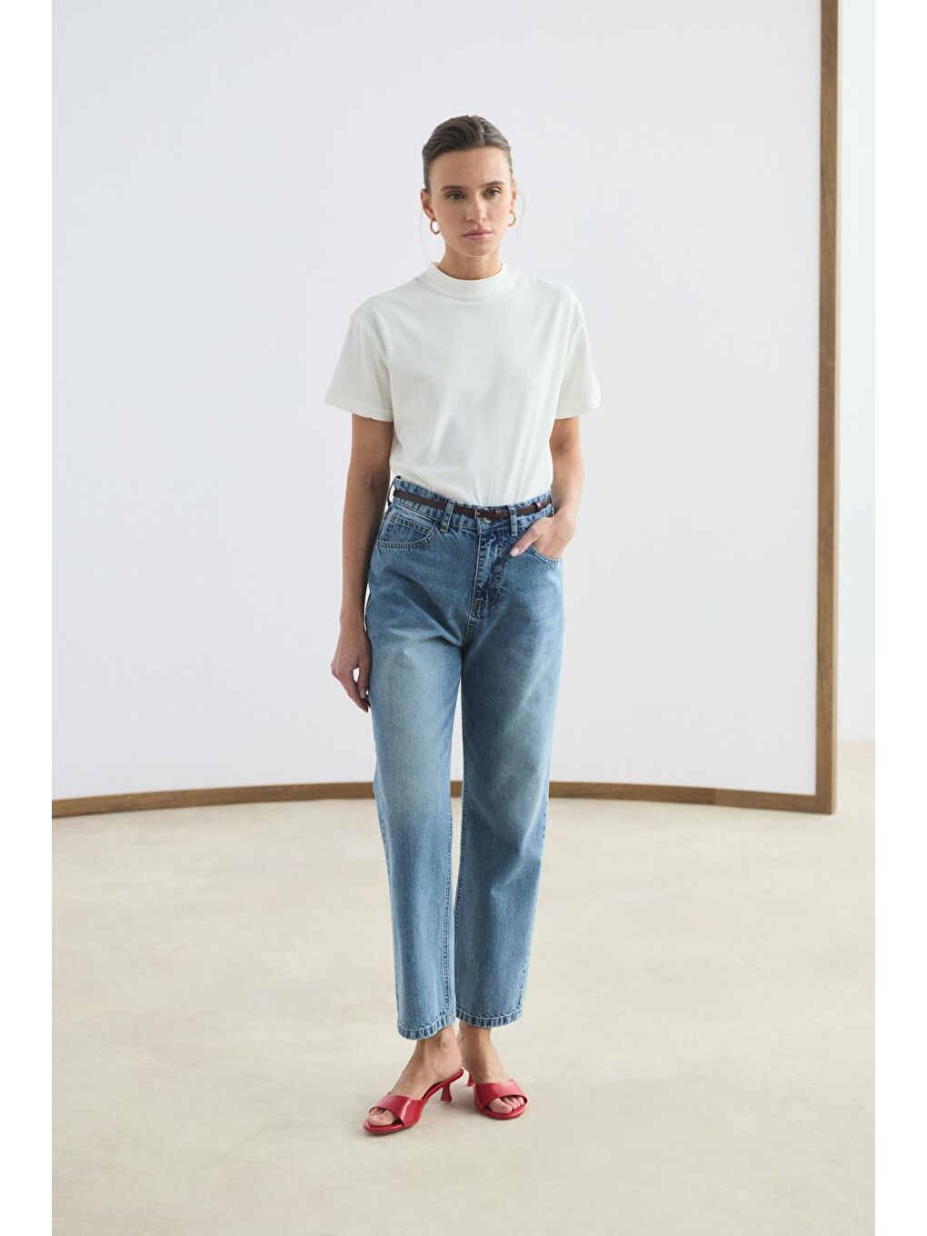 Yüksek Bel Düz Paça Jean Pantolon Açık Mavi