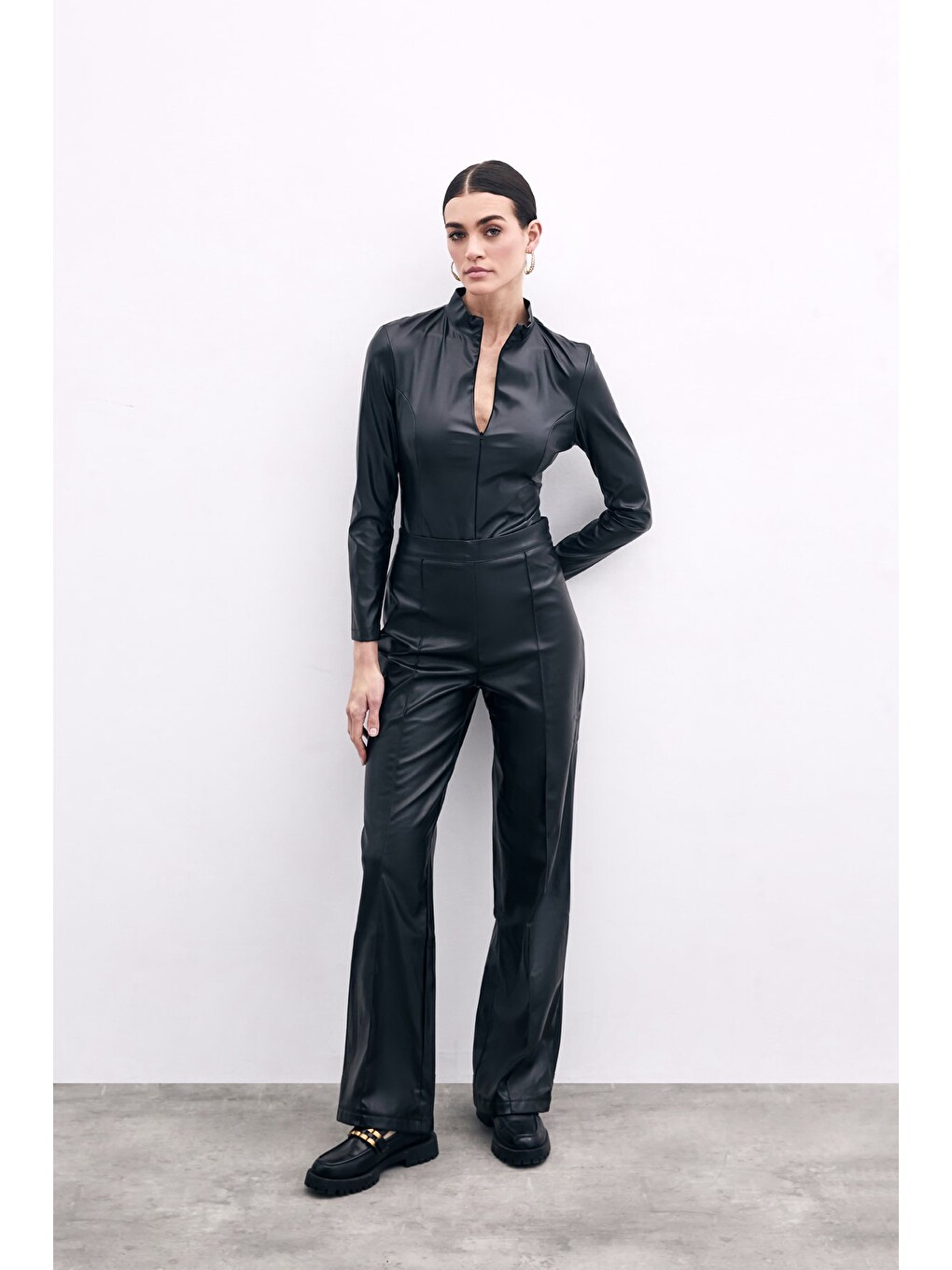 Fermuarlı Deri Bodysuit - Siyah-2