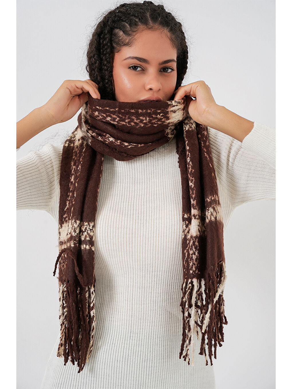 Kadın Yumuşak Dokulu Kalın Şal Atkı 15951 - Kahverengi-3