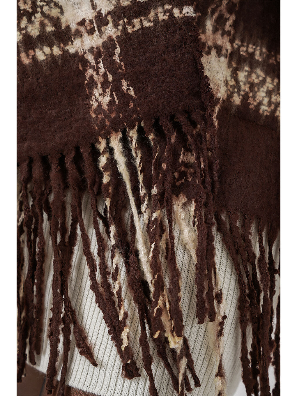 Kadın Yumuşak Dokulu Kalın Şal Atkı 15951 - Kahverengi-4