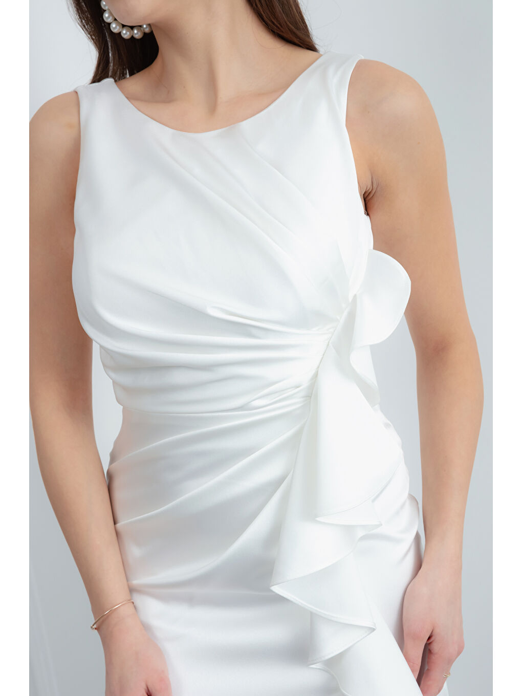 Kadın Beyaz Fırfırlı Saten Midi Söz Nişan Nikah Abiye Elbise-1