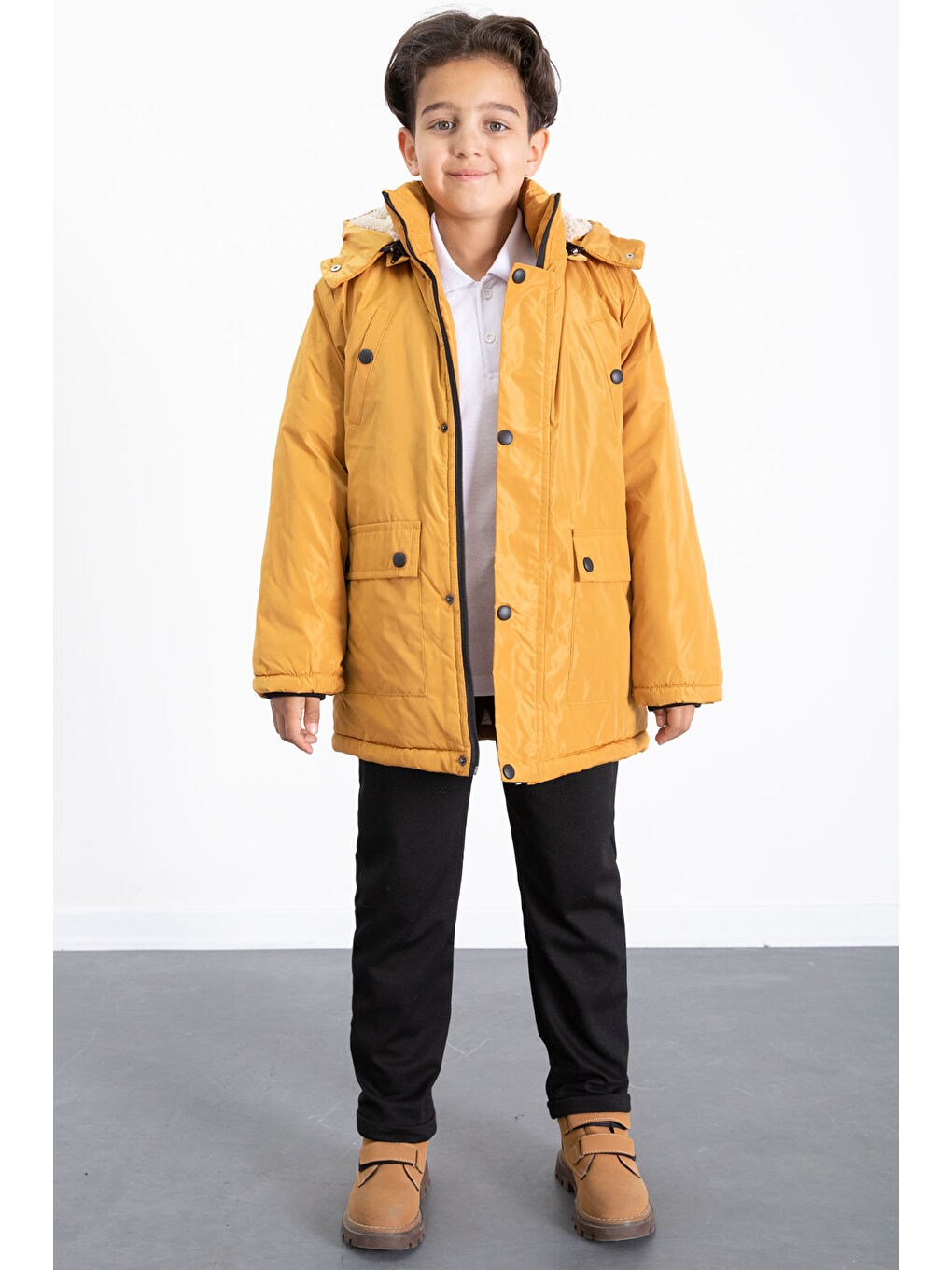Sarı Hardal İçi Kürklü Çıkarılabilir Kapüşonlu Basic Erkek Çocuk Şişme Mont 21440-1