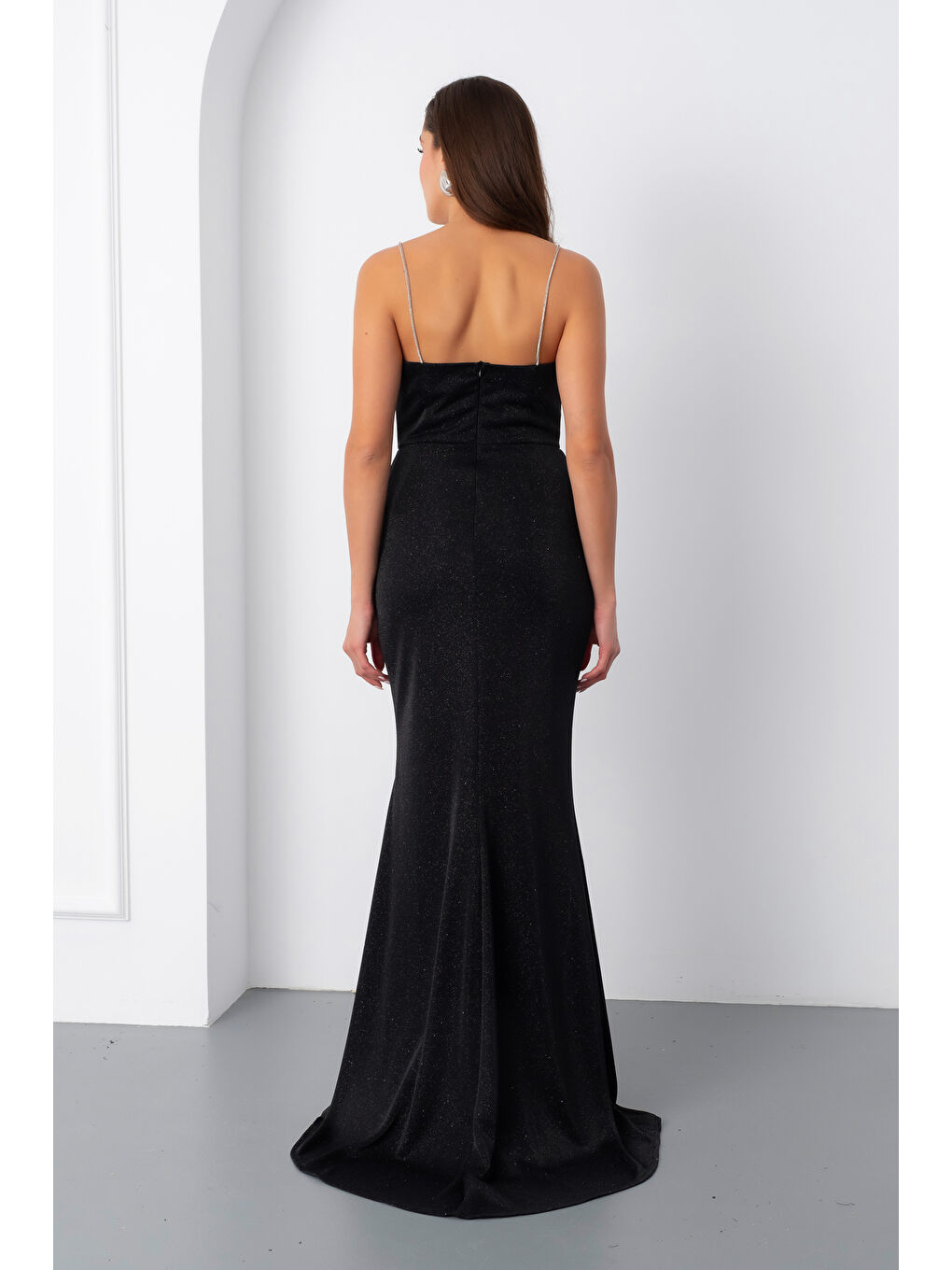 Kadın Siyah Askılı Simli Örme Abiye Elbise-5