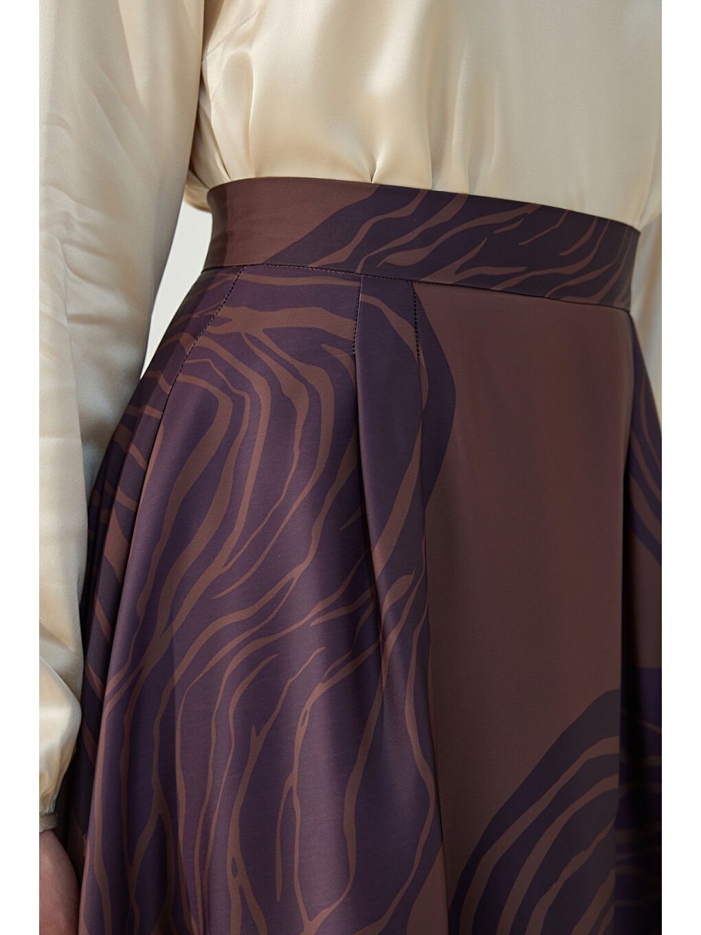 Kahverengi Desenli Etek-5