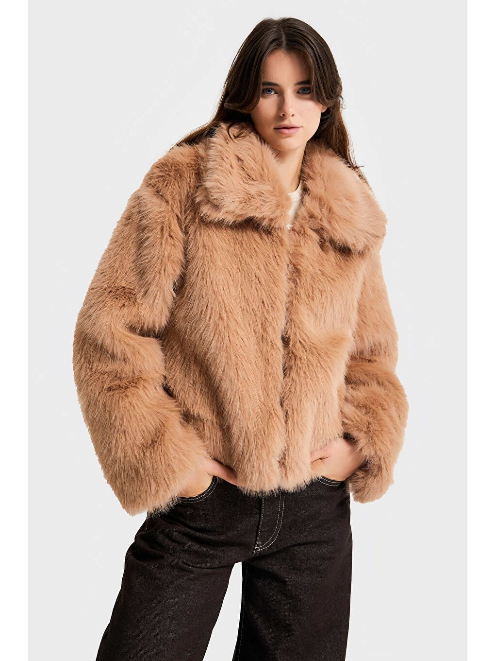 Kahverengi Kadın Kahve Renk w5-82 Yakalı Kürk Mont