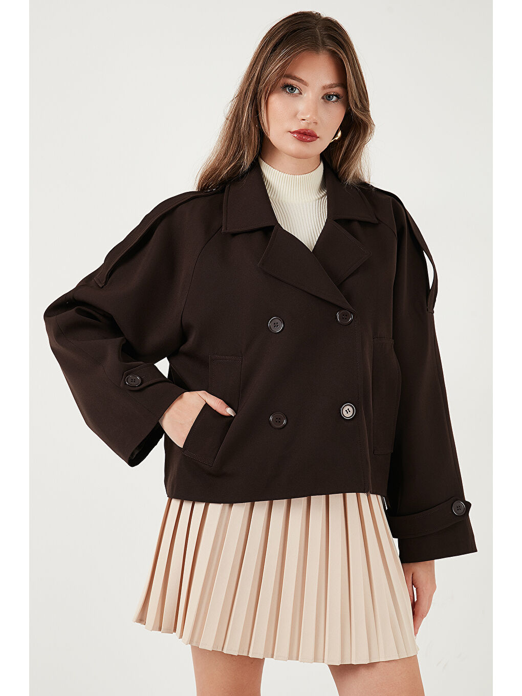 Kahverengi Regular Fit Kruvaze Yaka Düğmeli Astarlı Kadın Ceket Mont 6524955-1