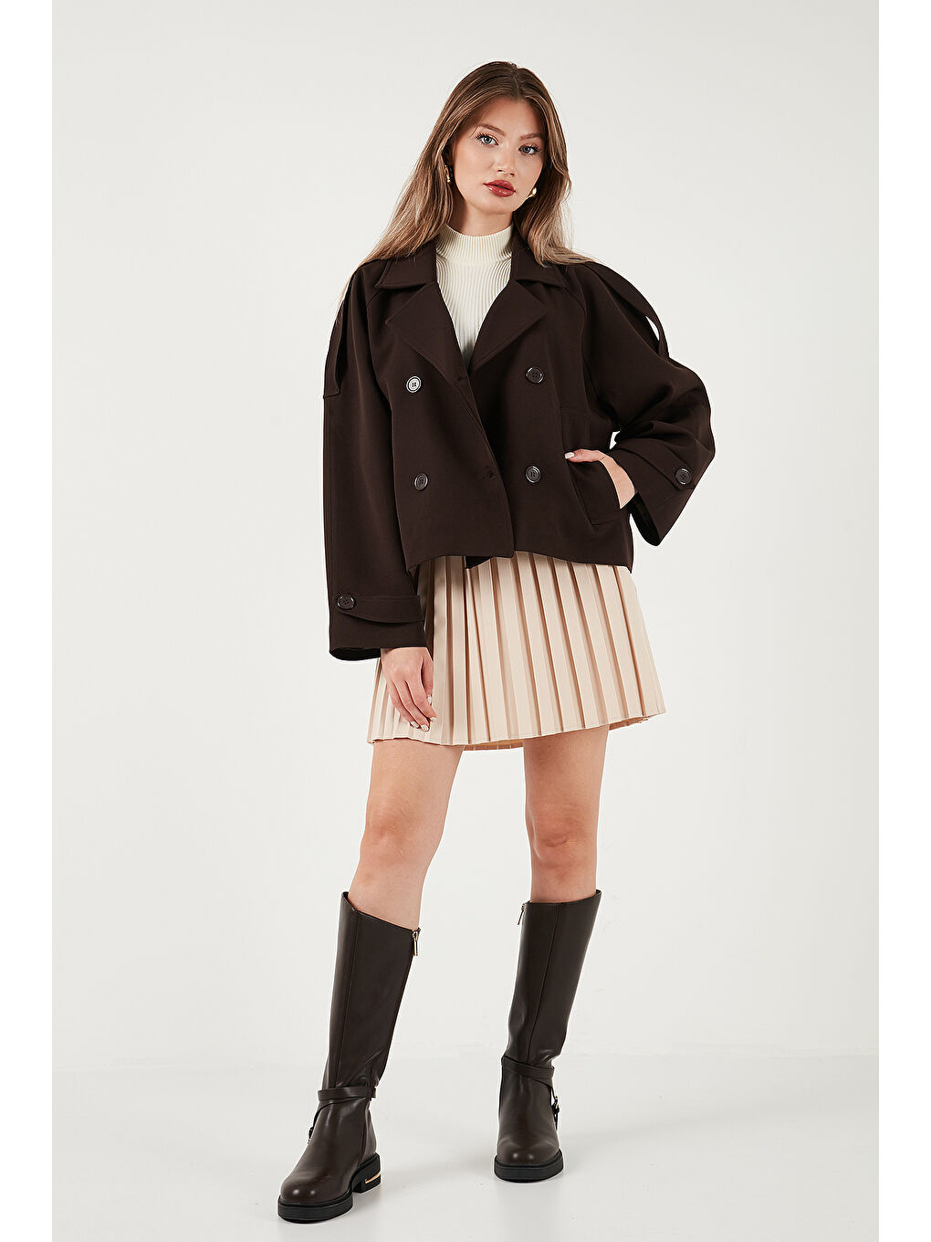 Kahverengi Regular Fit Kruvaze Yaka Düğmeli Astarlı Kadın Ceket Mont 6524955-2