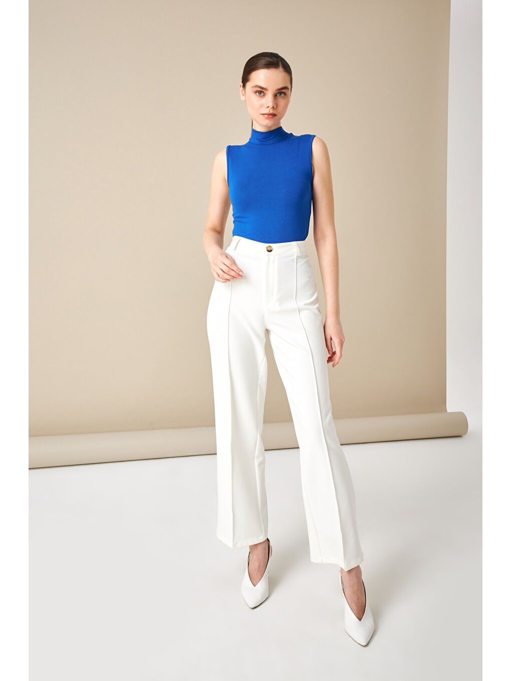 Kadın Mavi Kolsuz Bluz-2