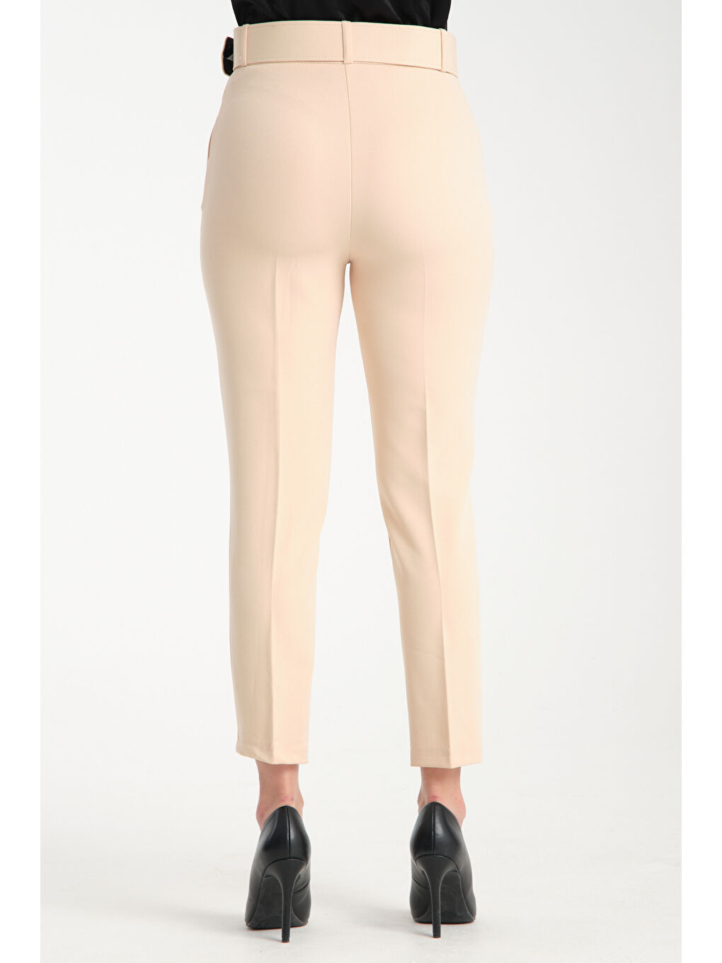 Bej Kadın Kemerli Kumaş Pantolon 2988-3