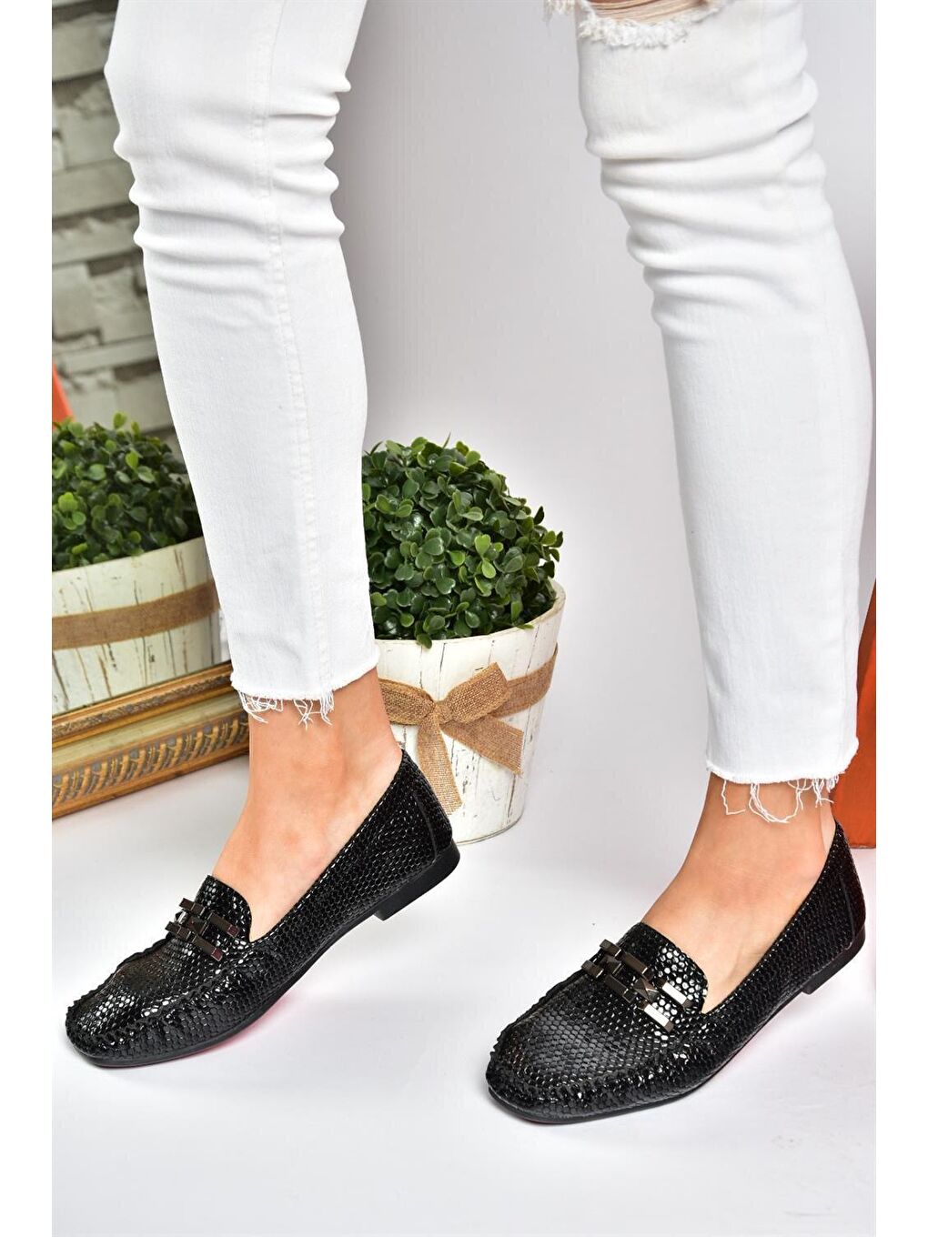 P757020542 Siyah Petek Baskı Kadın Babet-3