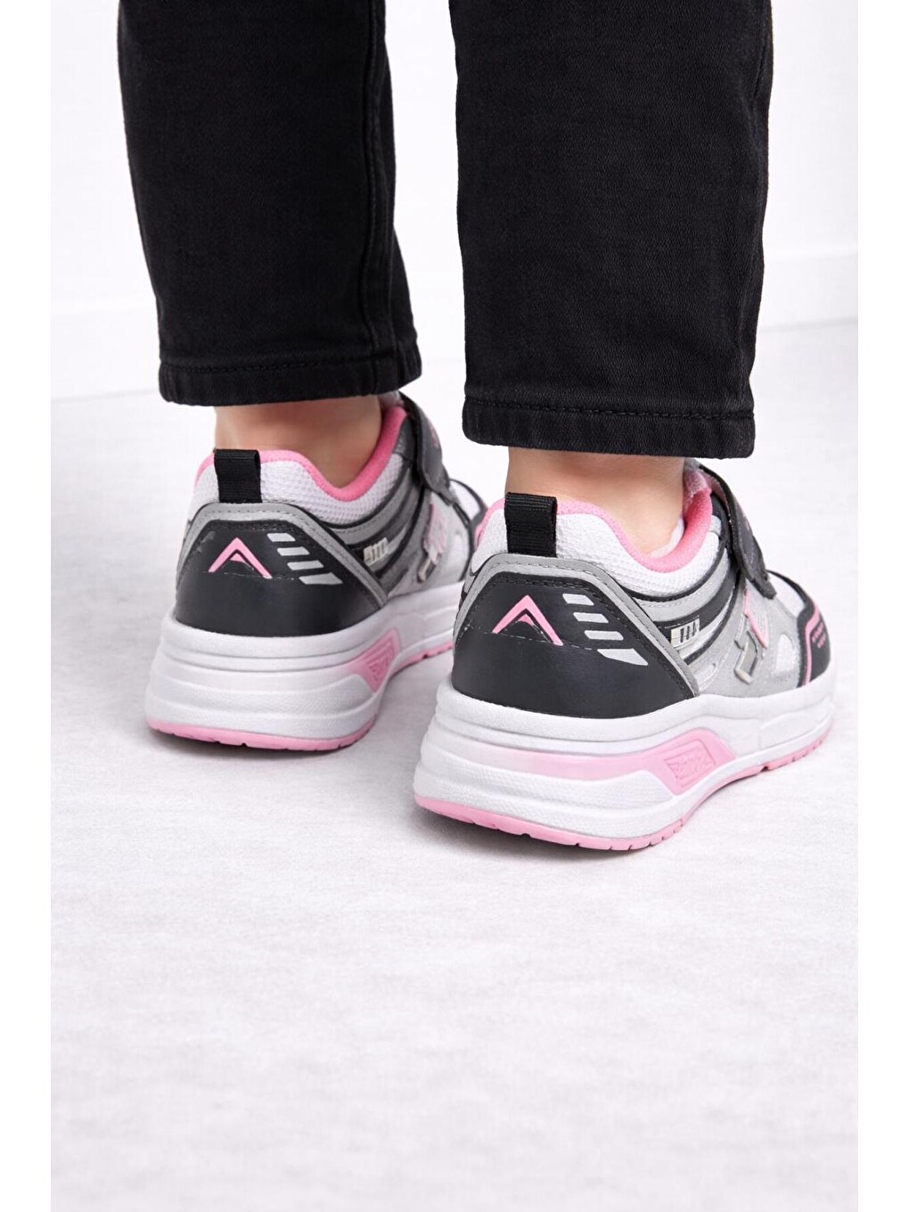 Gri Unisex Çocuk Spor Günlük Hafif Taban Cırtlı Bağcıklı Nefes Alabilen Kaymaz Okul Ve Günlük Sneaker-5