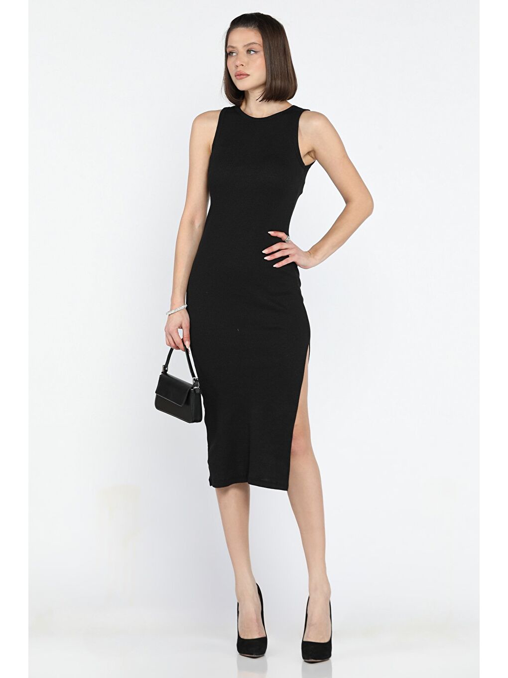 Siyah Kadın Bisiklet Yaka Kolsuz Yırtmaçlı Kaşkorse Elbise