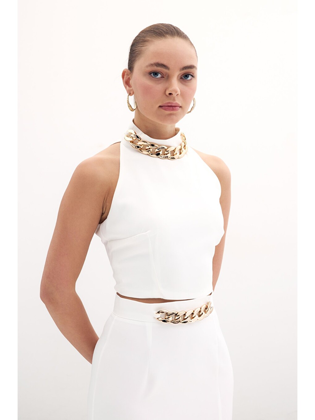 Zincir Aksesuarlı Crop Bluz - Ekru-2