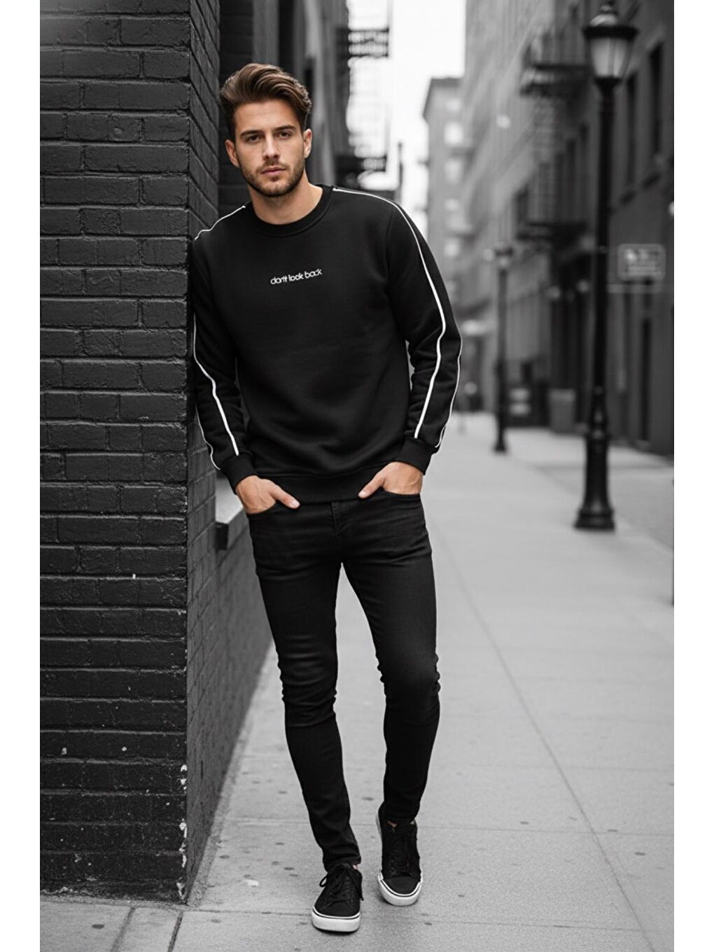 Siyah Dont Look Slim Fit Üç İplik Şardonlu Bisiklet Yaka Erkek Sweatshirt-2