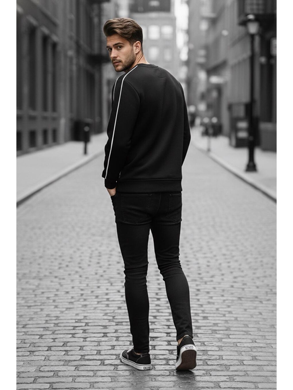 Siyah Dont Look Slim Fit Üç İplik Şardonlu Bisiklet Yaka Erkek Sweatshirt-3