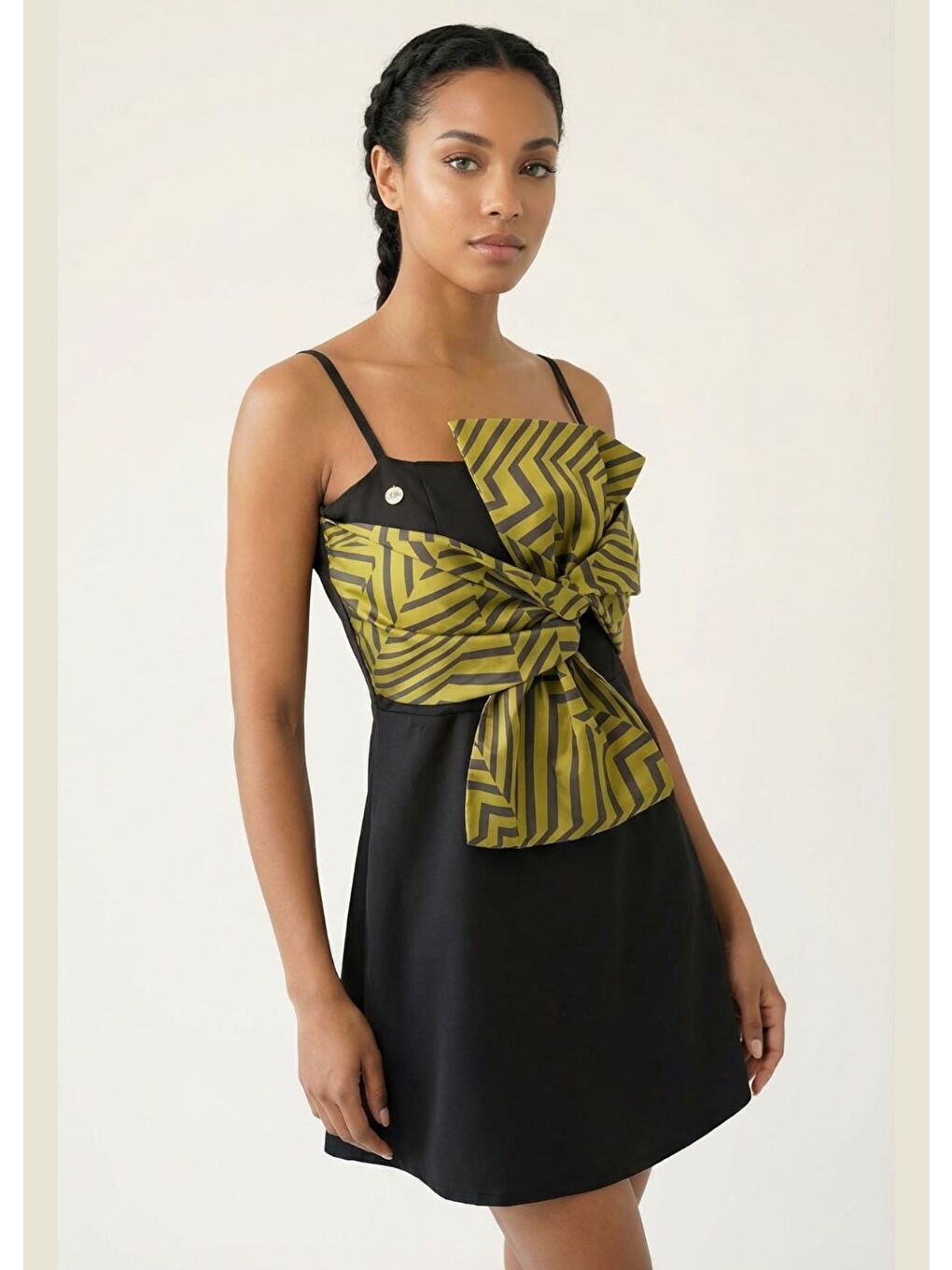 Siyah Etekli Mayo - Yeşil Fiyonklu-4