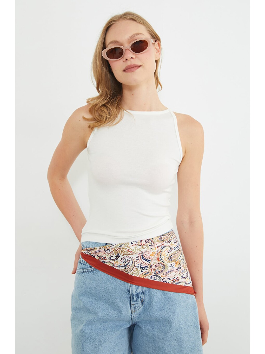 Ekru Basic Kayık Yaka Slim Fit Bluz-1