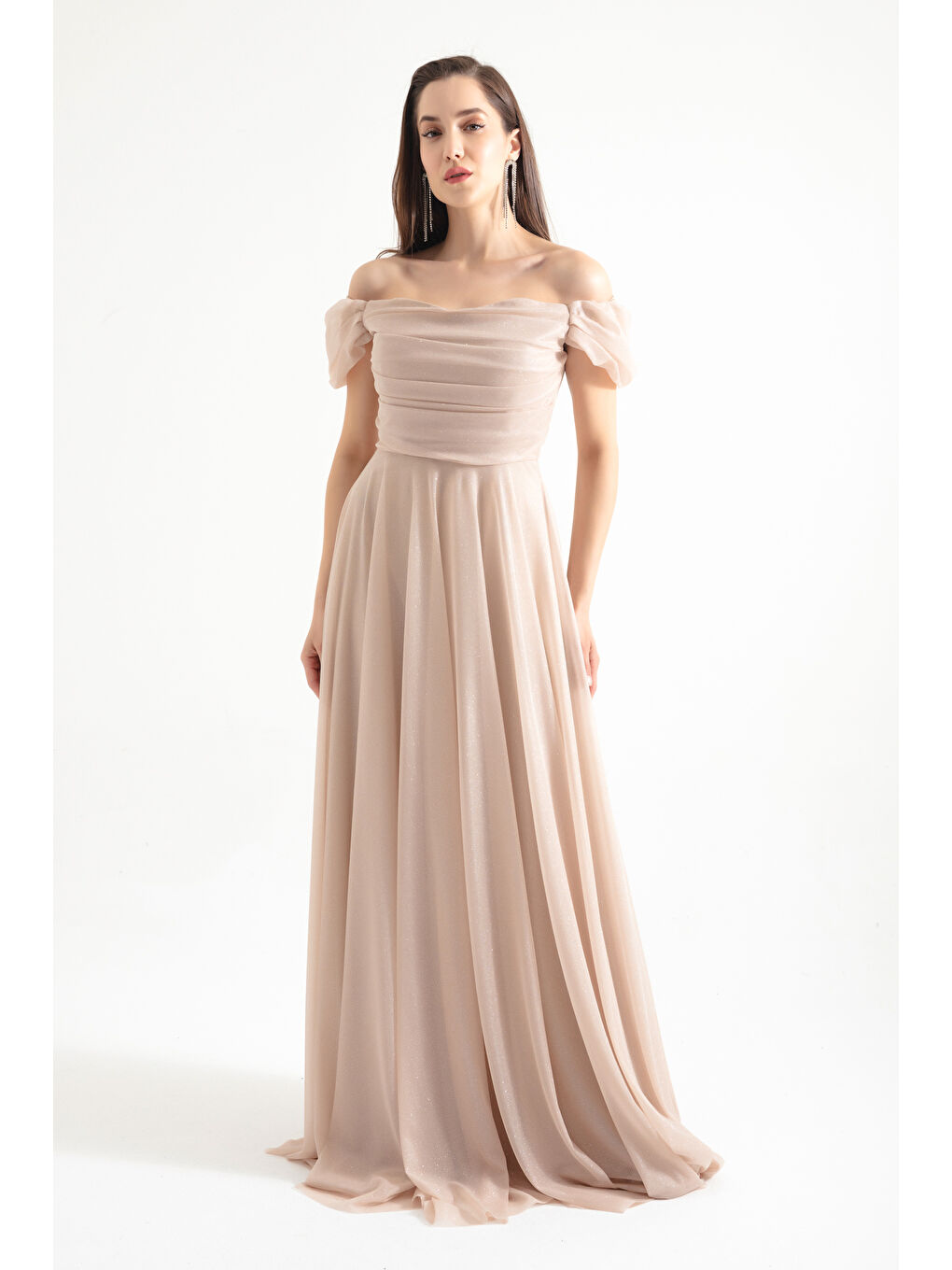Kadın Bej Kayık Yaka Drapeli Uzun Simli Abiye Elbise-3