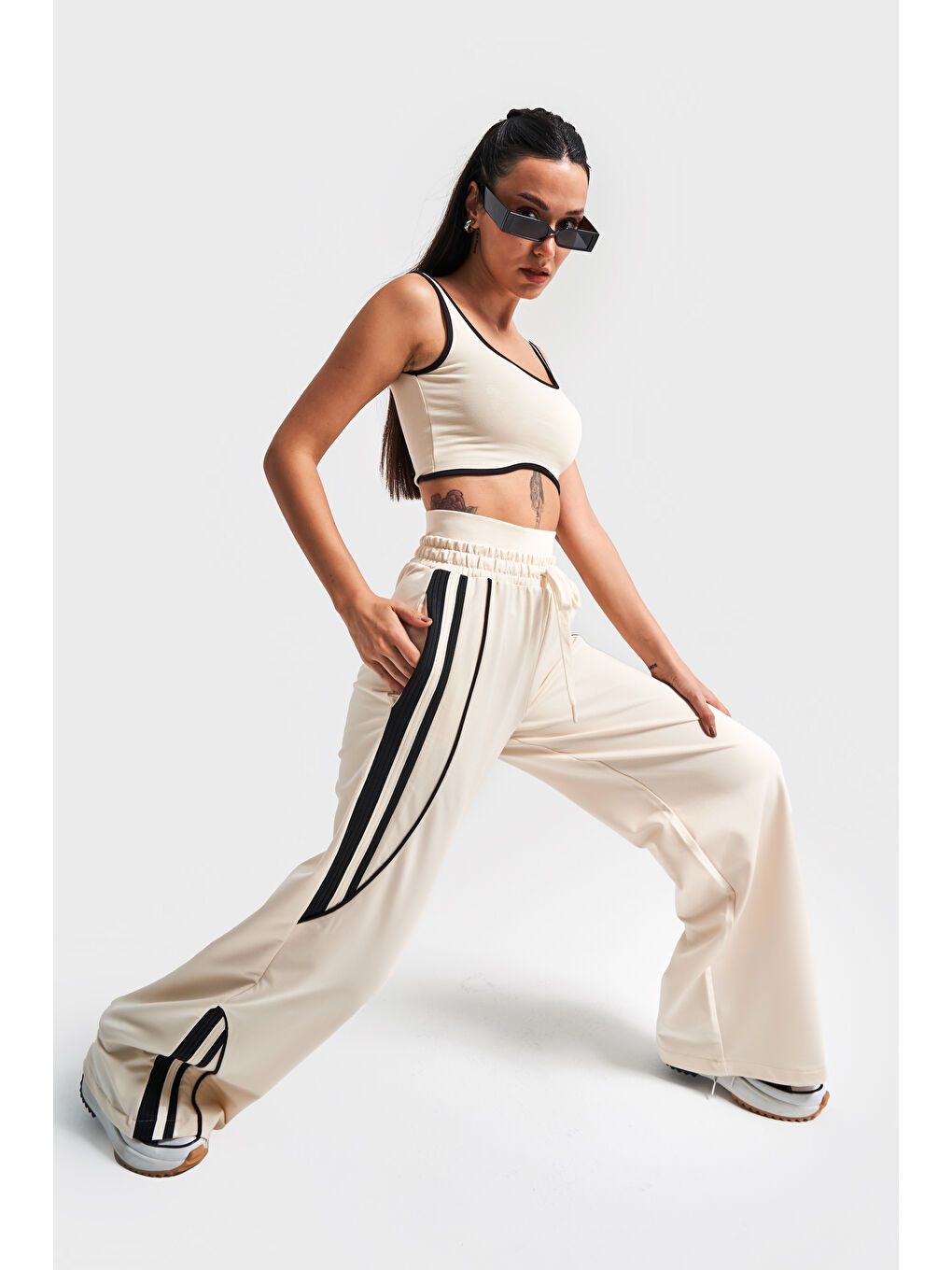 Kadın Bej Renk S5-105 Örme Kumaş Palazzo Eşofman Sporcu Üstü 2'li Takım Kombin