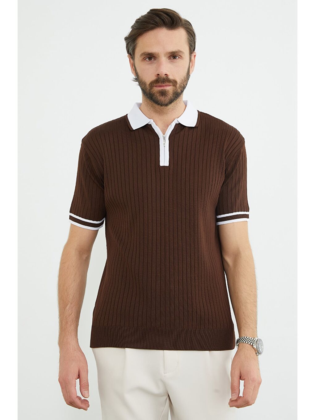 Kahverengi Yarım Fermuarlı Fitilli Triko Tişört