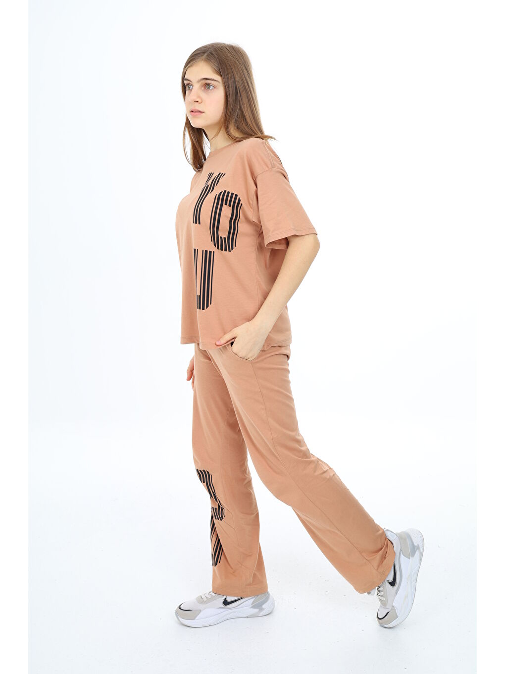 Bej Kız Çocuk Yaka ve Paça Baskılı Alt-Üst 2'li Takım 12143-4