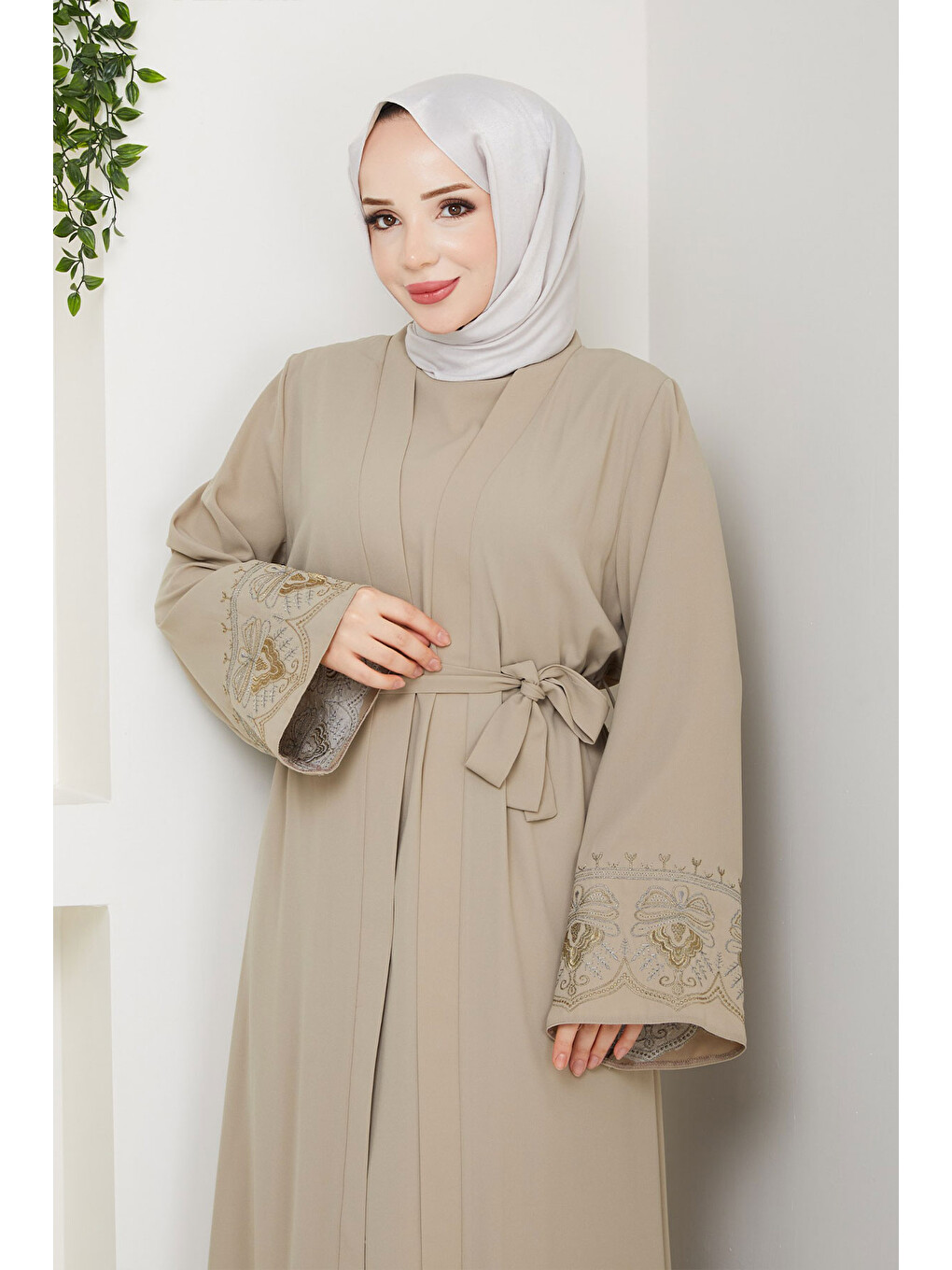 Nakışlı İç Elbiseli Abaya Takım Tsd250197 Bej-1