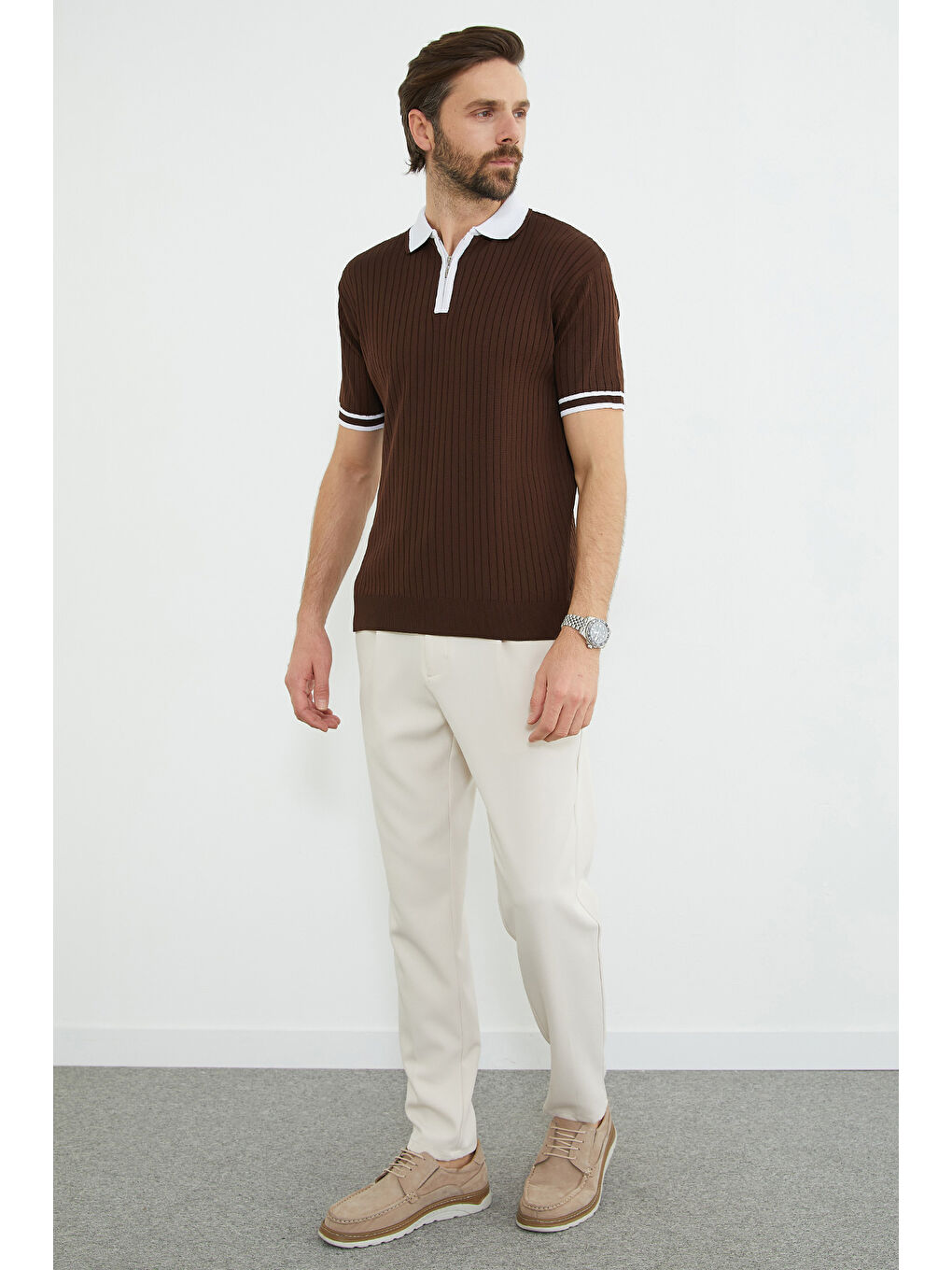 Kahverengi Yarım Fermuarlı Fitilli Triko Tişört-2