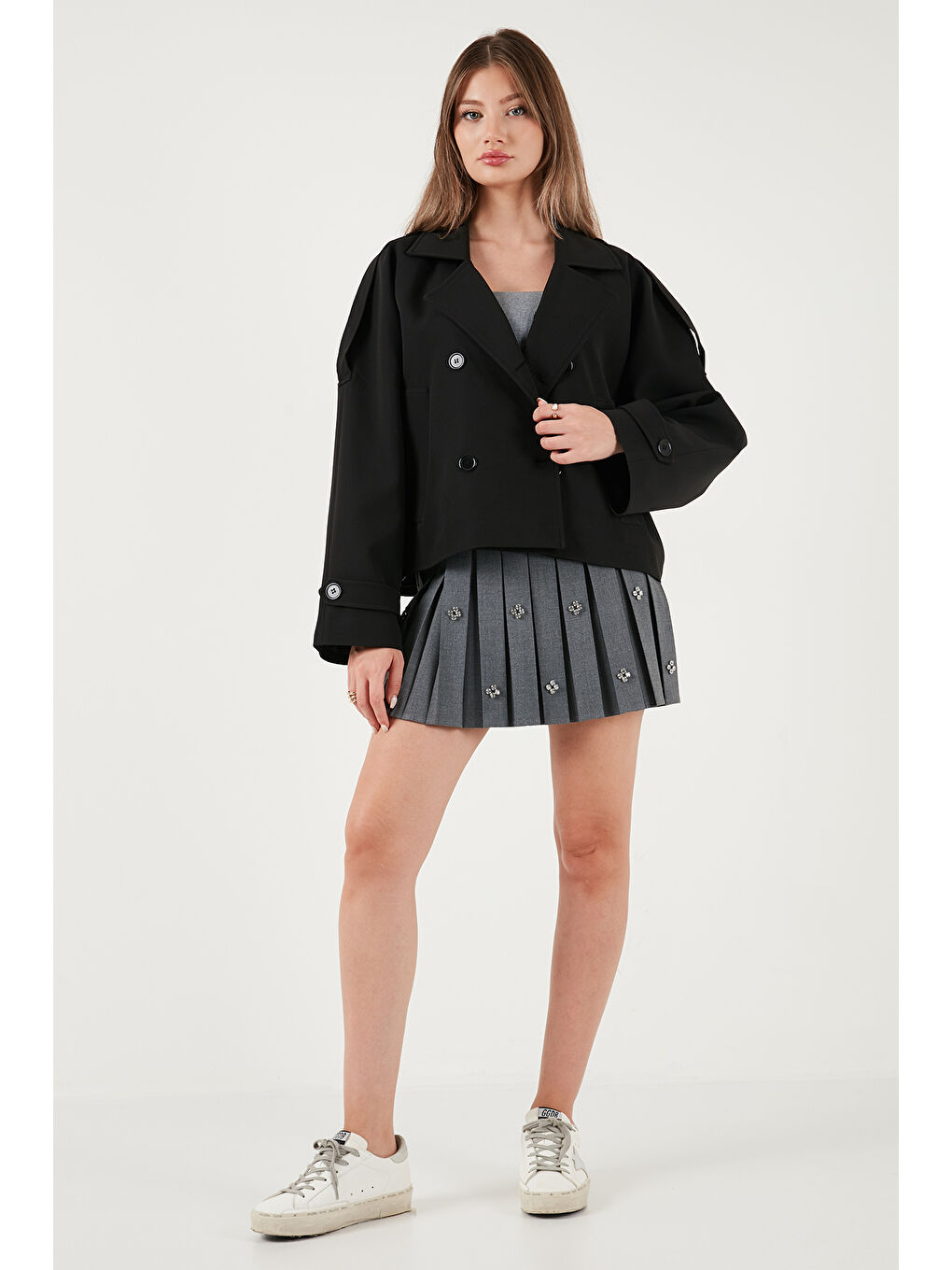 Siyah Regular Fit Kruvaze Yaka Düğmeli Astarlı Kadın Ceket Mont 6524955-1